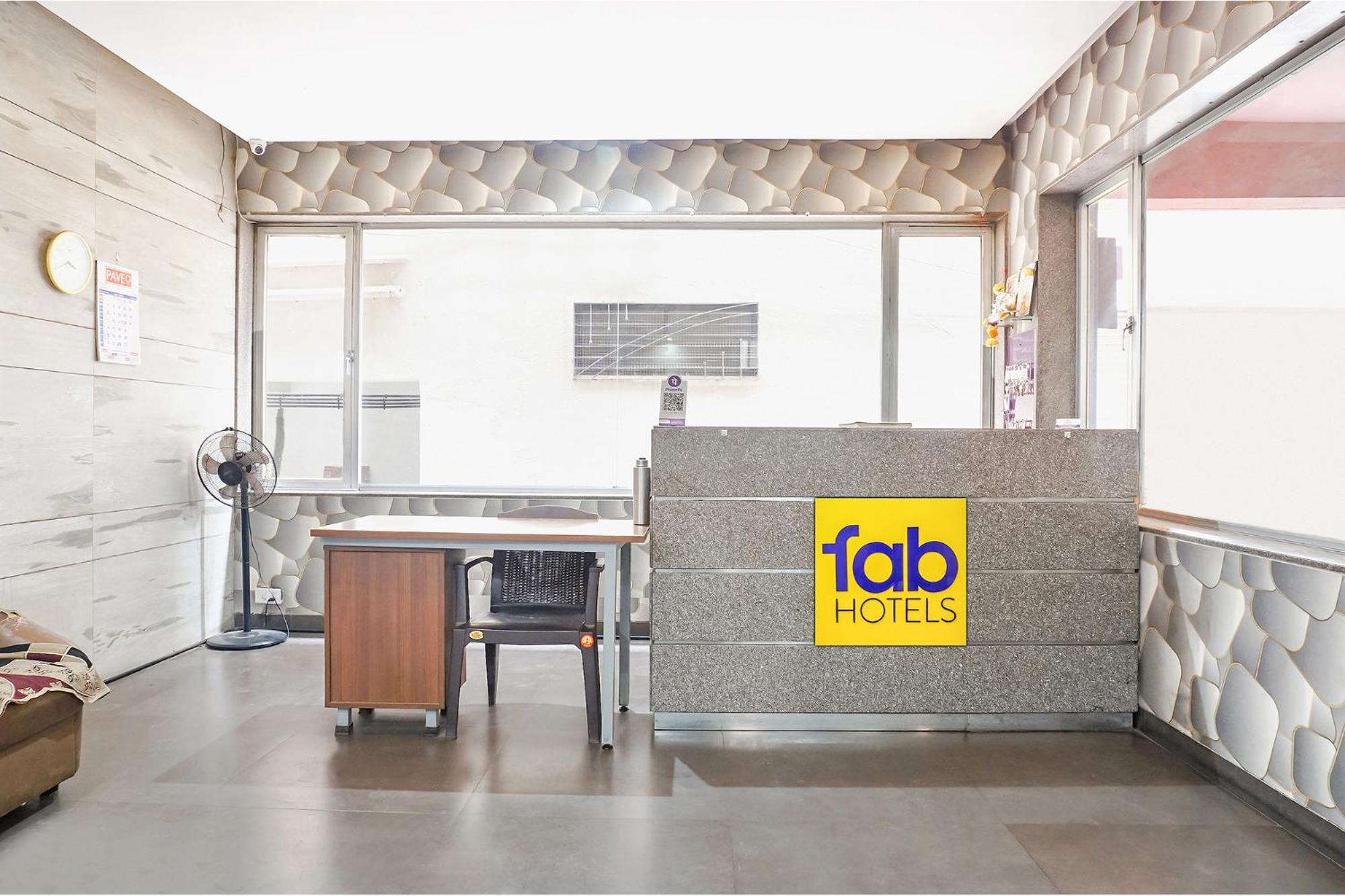 Fabhotel Classic Executive Phursungi Екстер'єр фото