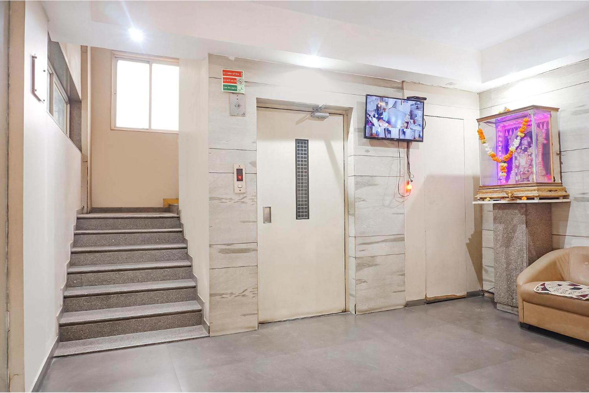 Fabhotel Classic Executive Phursungi Екстер'єр фото